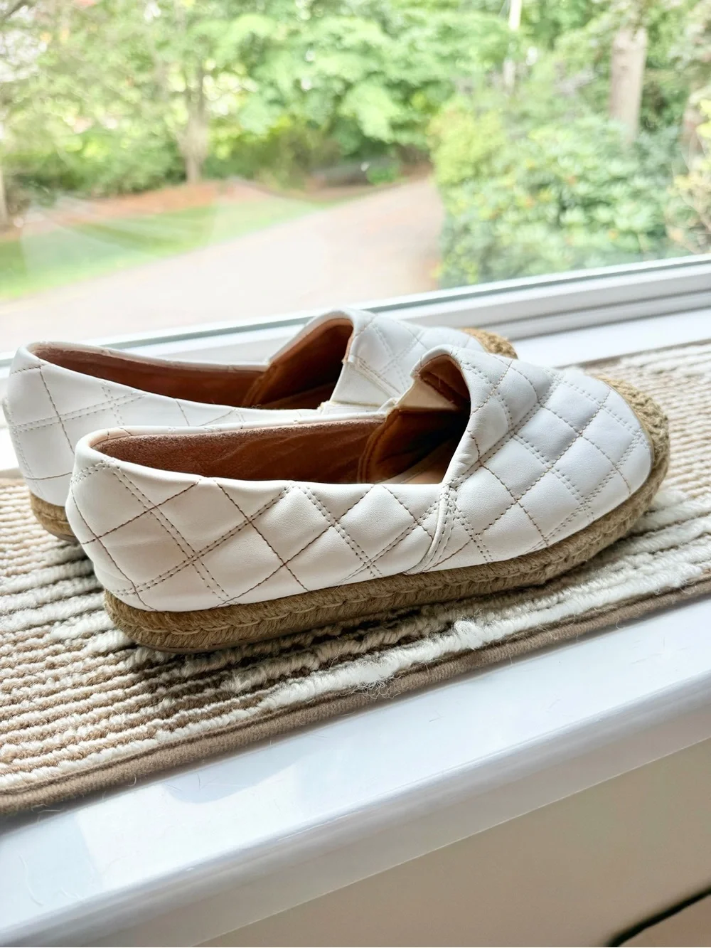 Vizzano White Quilted Espadrille Loafers Women's US 8 / EUR 39 Slip On Casual